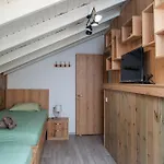 Giannis House * باراديسيون
