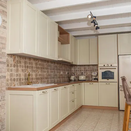 Tatil Evi Giannis House Paradeísion