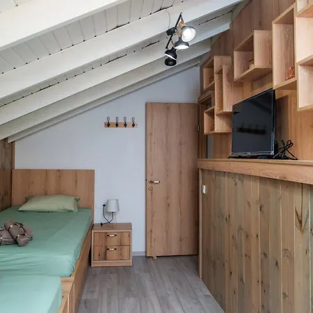 Giannis House * Paradeísion